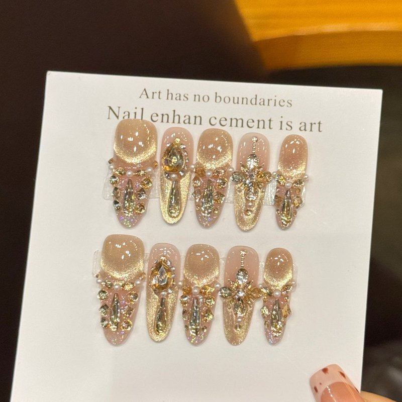 Накладные ногти "Принцесса храма"