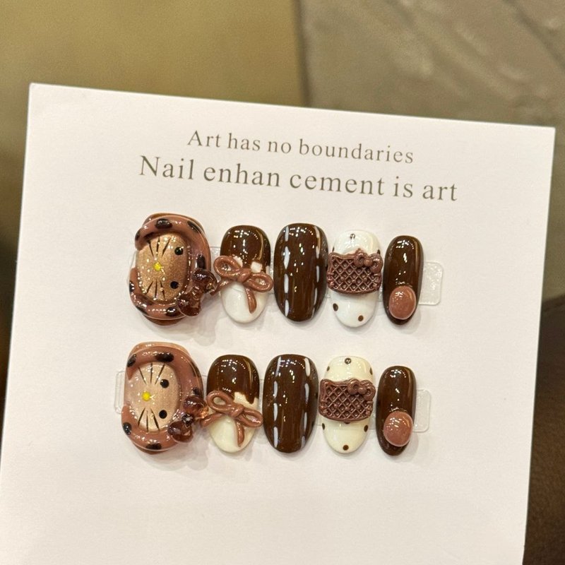 Накладные ногти "Шоколадный кот"