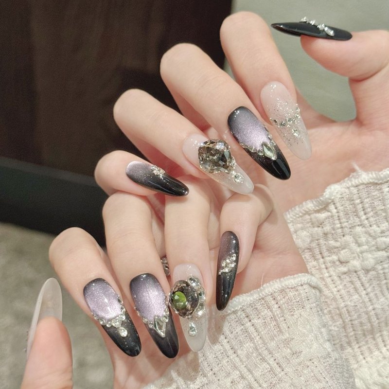 Накладные ногти "Падилья"